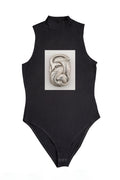 Női ujjatlan magasnyakú body (William B. Kerr - Coiled Rattlesnake)