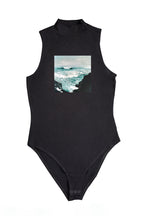 Női ujjatlan magasnyakú body (Winslow Homer-Cannon Rock)