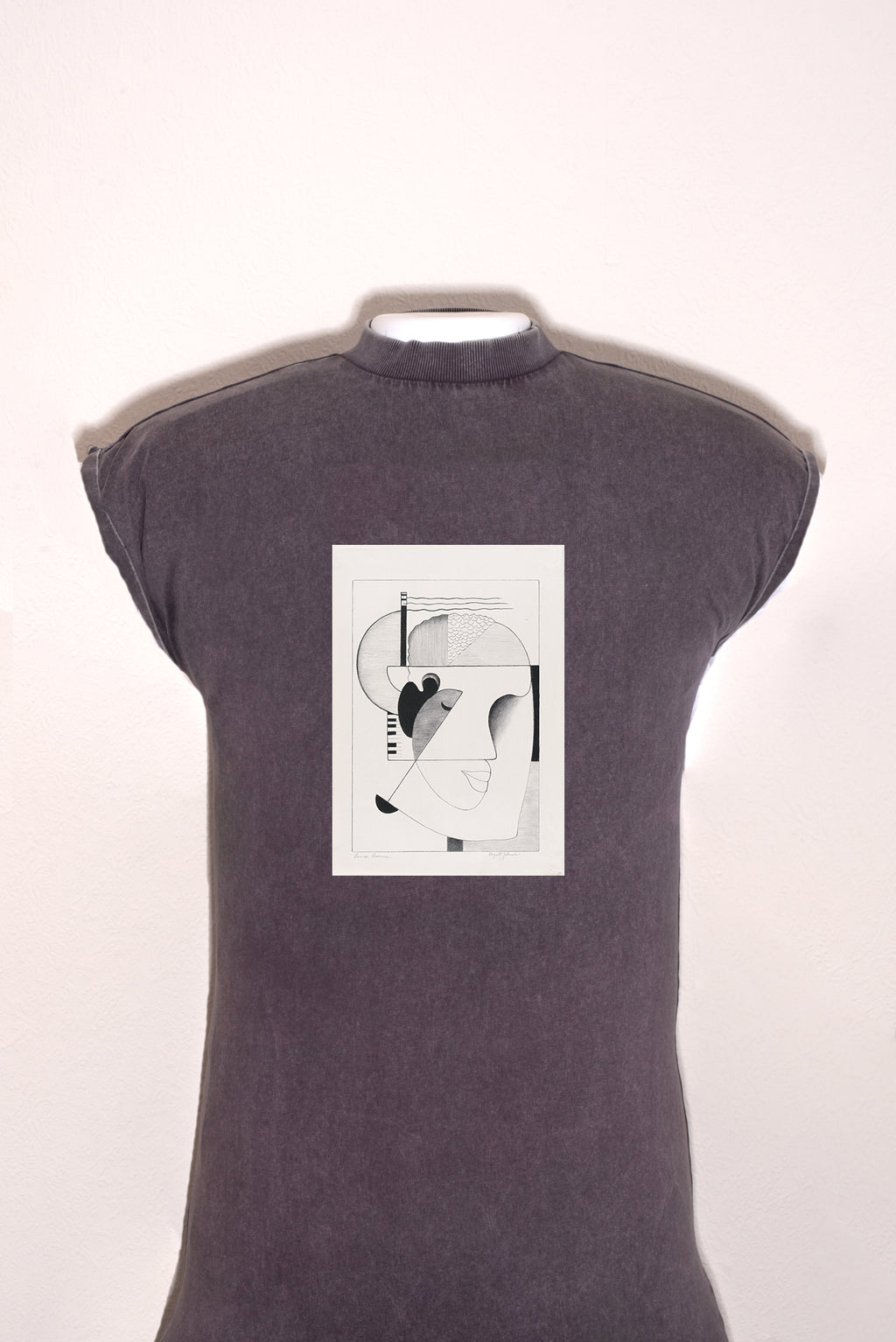 Hosszú női ruha (Sargent Johnson - Lenox Avenue)