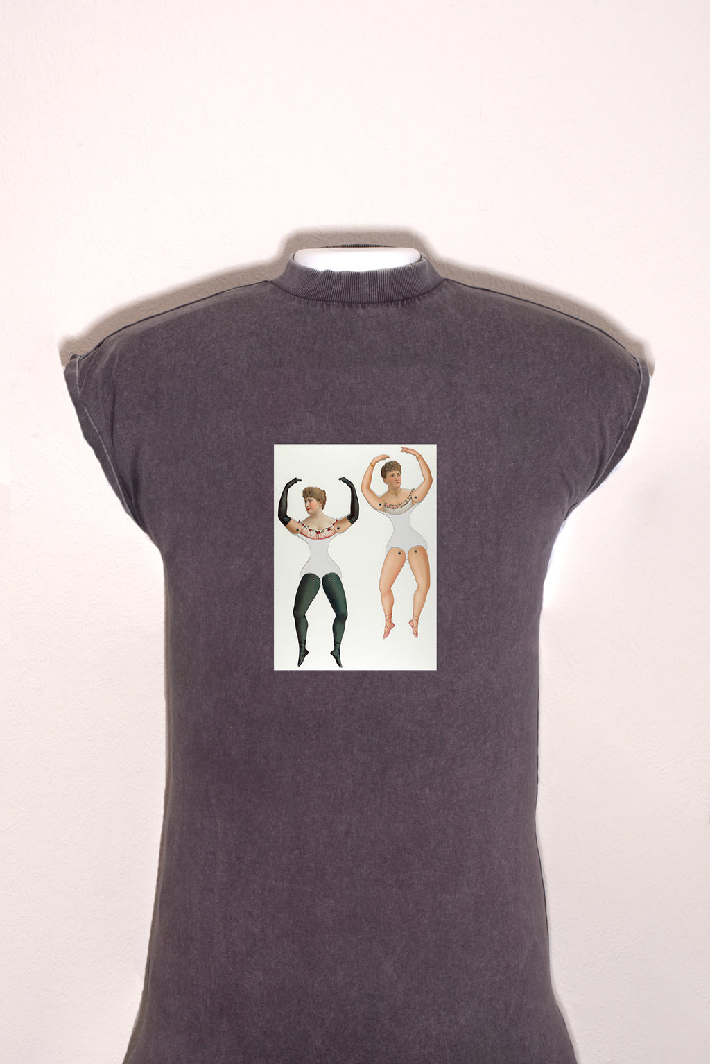 Hosszú női ruha (Littauer and Boysen - Ballerina and Bloomer Girls)