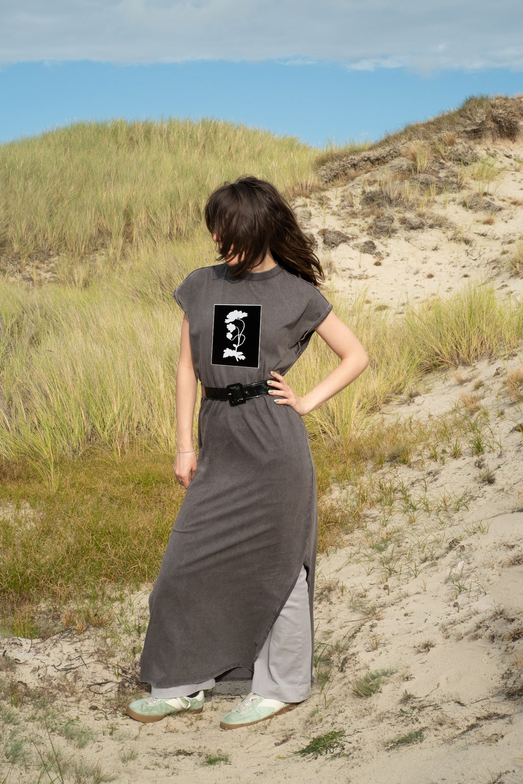 Hosszú női ruha (Phillip Otto Runge - Poppy)