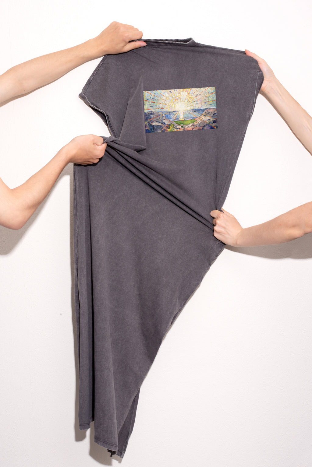 Hosszú női ruha (Edvard Munch - The Sun)