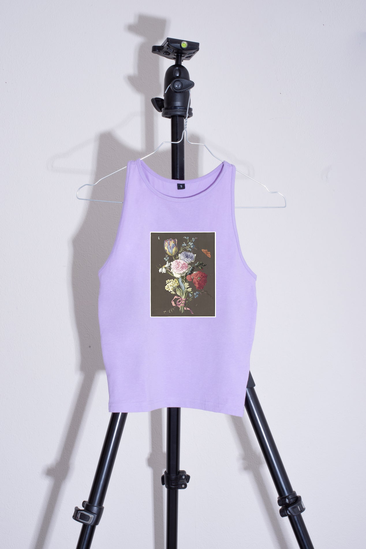 Női trikó (Barbara Regina Dietzsch - Blumengebinde aus Anemonen)