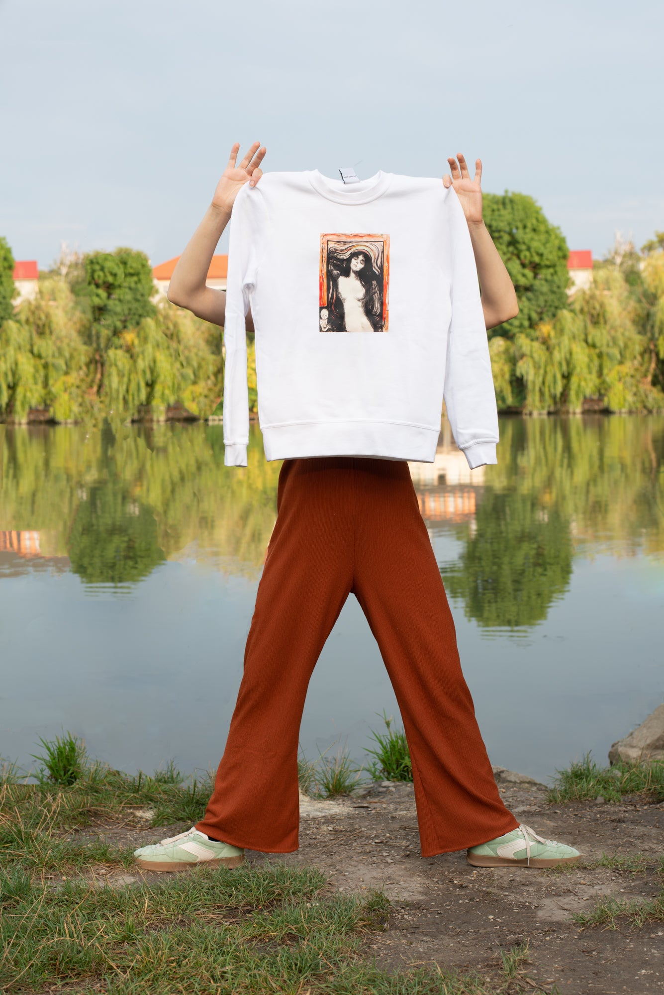 Pamut pulóver- Unisex (Edvard Munch - Madonna)