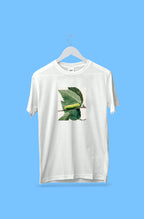 Oversized póló (Abbott Handerson Thayer - Lunar Caterpillar, study for book Concealing Coloration in the Animal Kingdom)